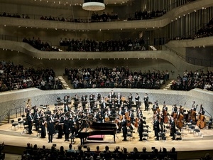 欧州ツアー2024写真集 | 読売日本交響楽団